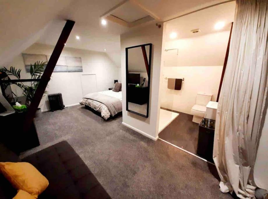 Lovely 1-Bedroom Serviced Apartment In Deal, Kent Exterior foto